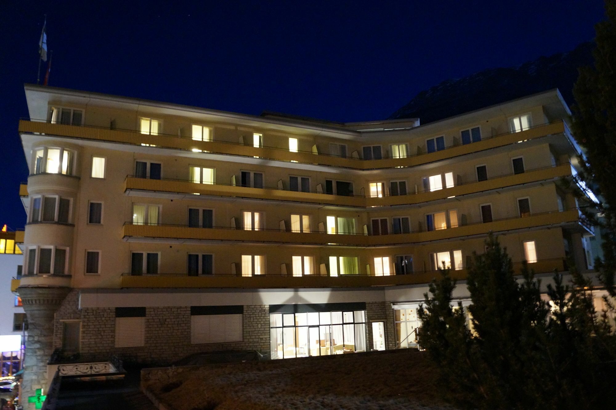 فندق بونتريسنافي  فندق شفيزرهوف بونتريسينا المظهر الخارجي الصورة
